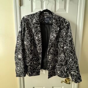 Jones New York Black and White Floral Jacket